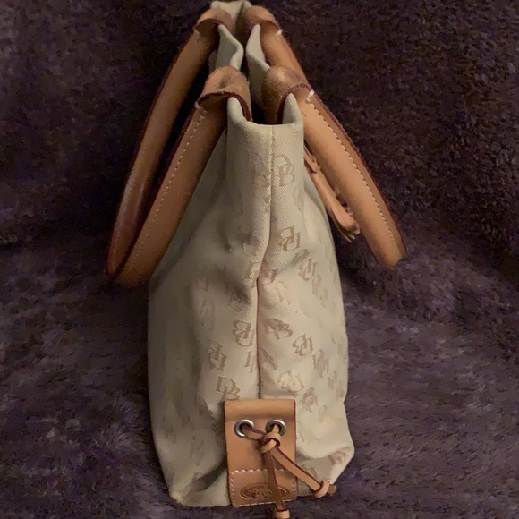 Dooney & Bourke small tote - Picture 3 of 7